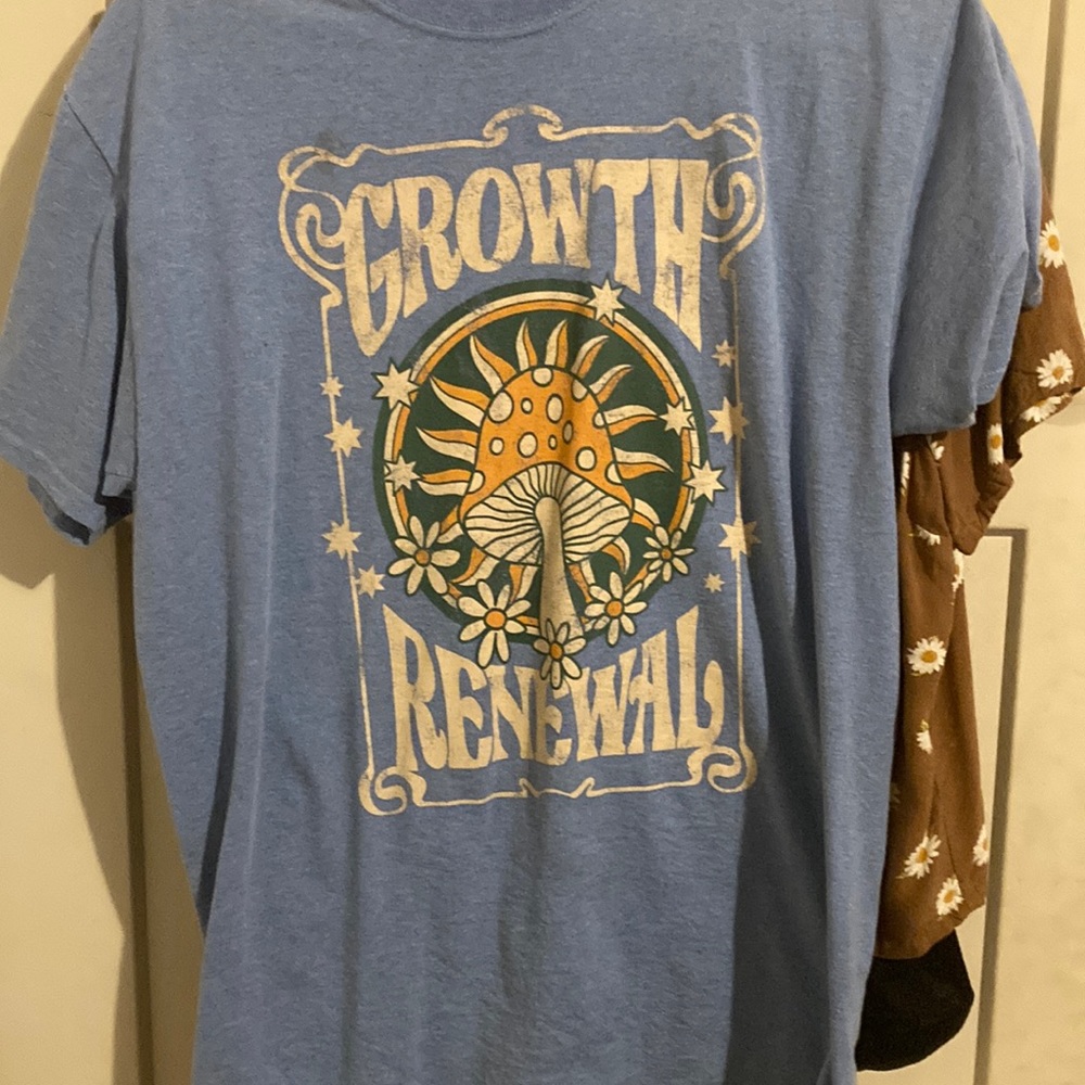 aesthetic t shirt